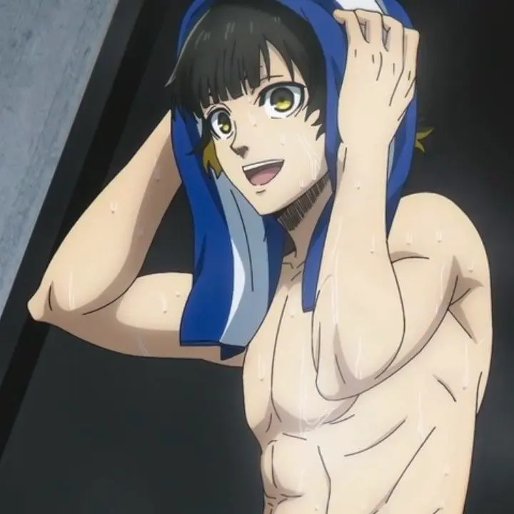 Batira0808의 風呂上がりの蜂楽が全裸でリビングに...