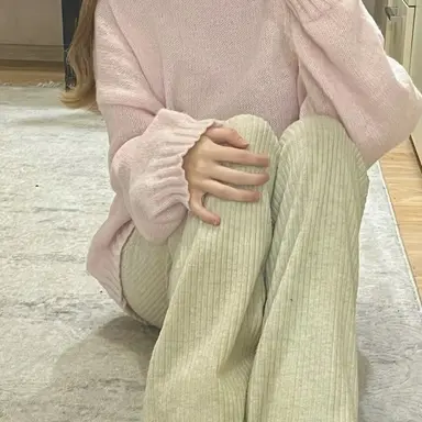 Profile image of June