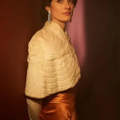 Profile image of Lizzie Shelby