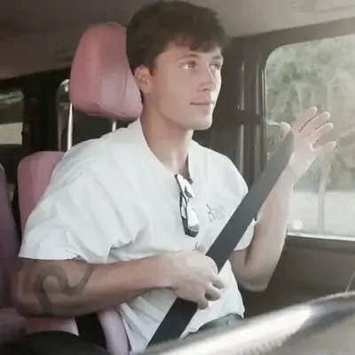 PromptCloak9839의 Rhys Bauer