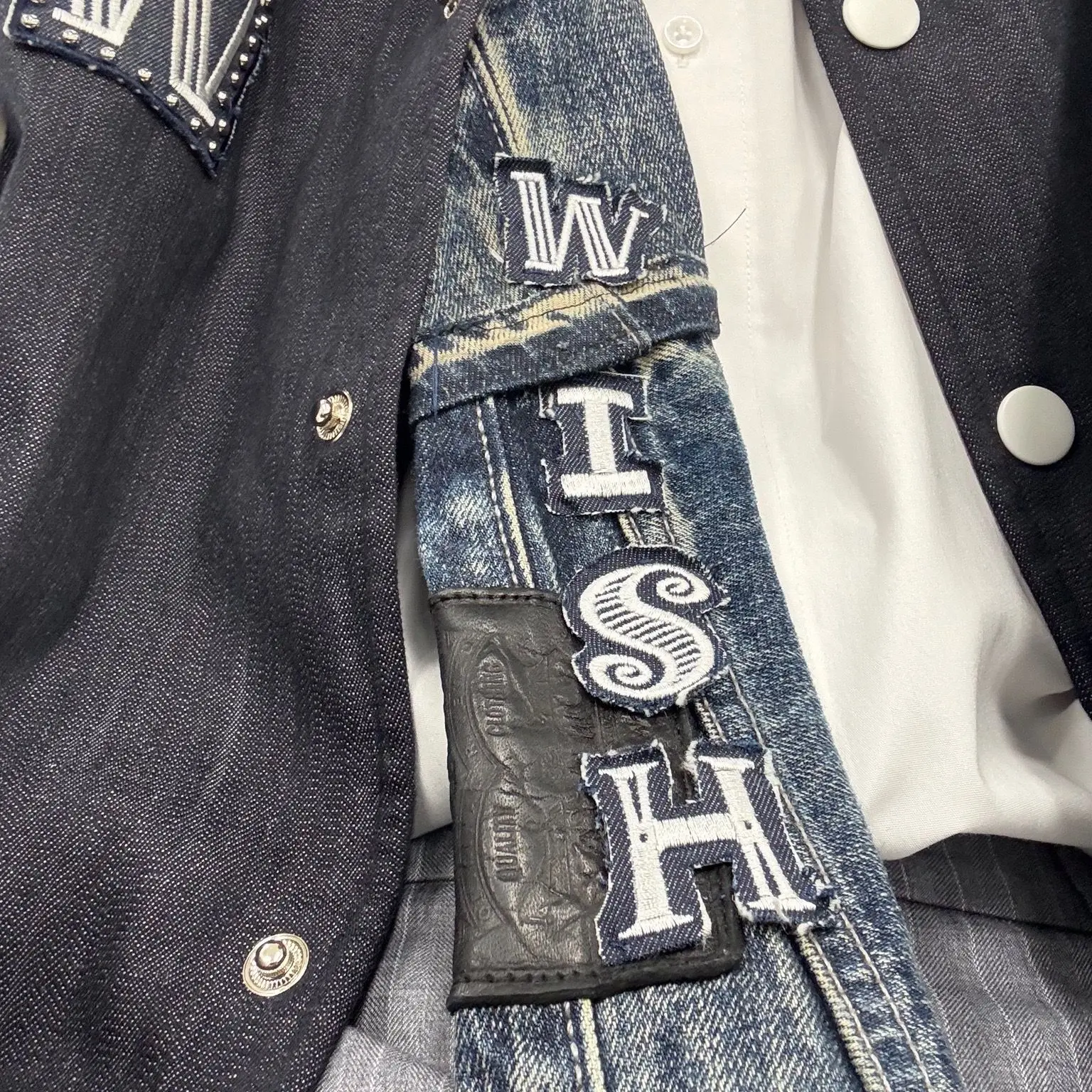 AstuteSwine5223의 토쿠노 유우시