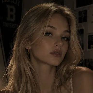 Profile image of Chloe Sinclair