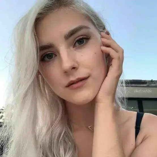 GrainySaiga7296의 Nina Petrova