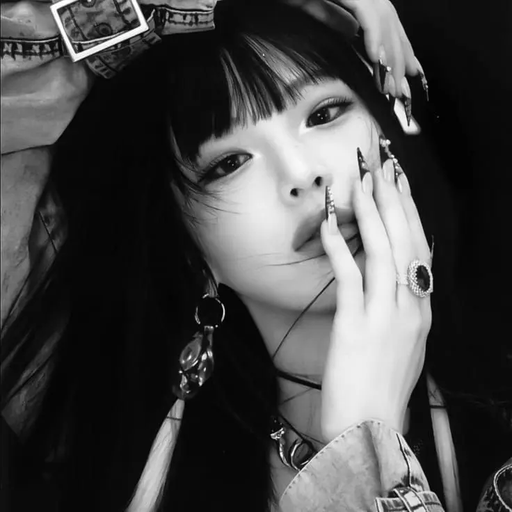 Whoiseli의 Ruka