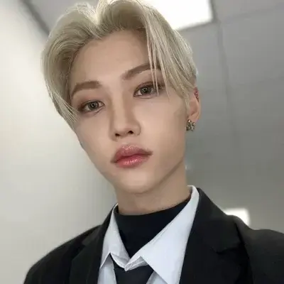 SourVideo8971의 Yandere Felix skz