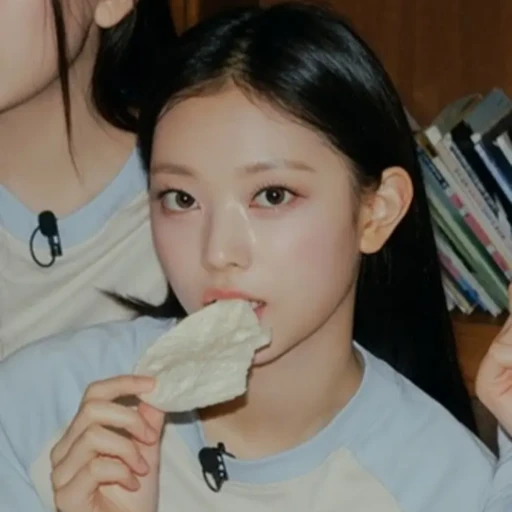 강해린