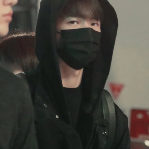 남우현