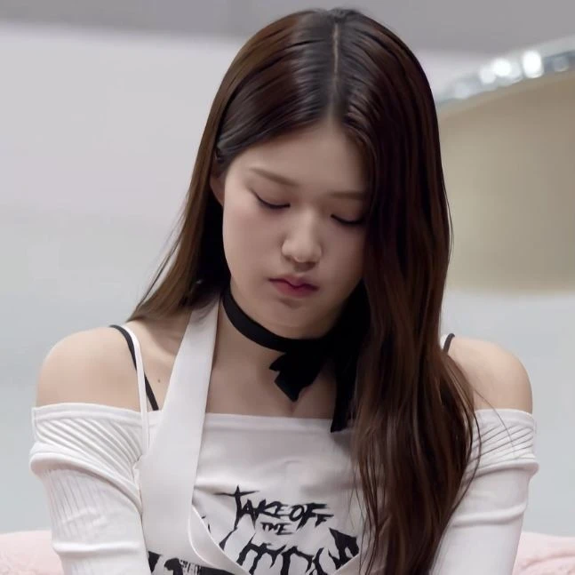윤지윤