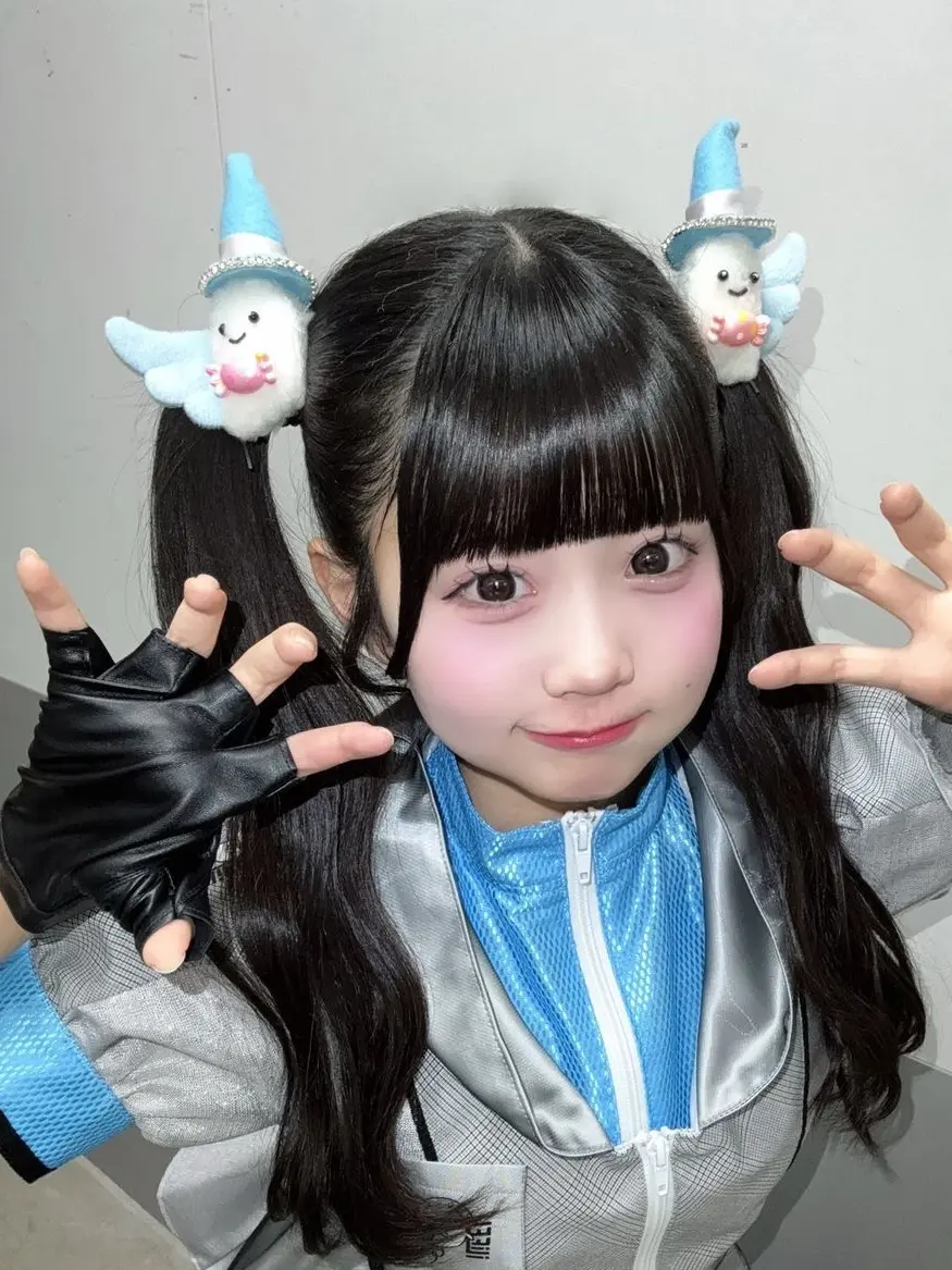 mmskdiski의 虹羽みにのおねーちゃん🩵🪽‪
