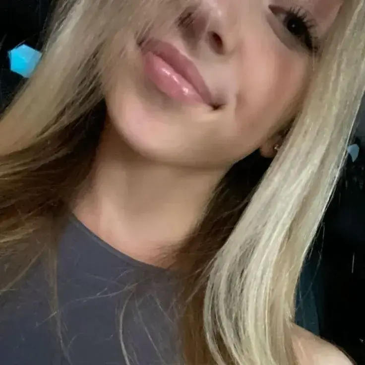 SnazzyCoach1229의 Chloe