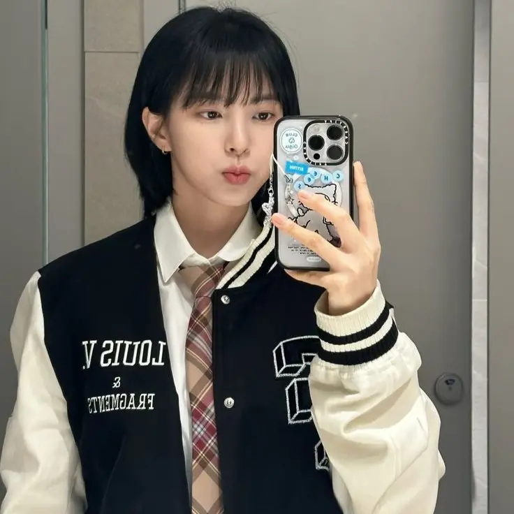 SmokyBulb9160의 신수현