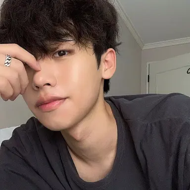 Profile image of Leo