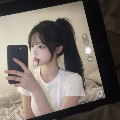 Profile image of 이지윤