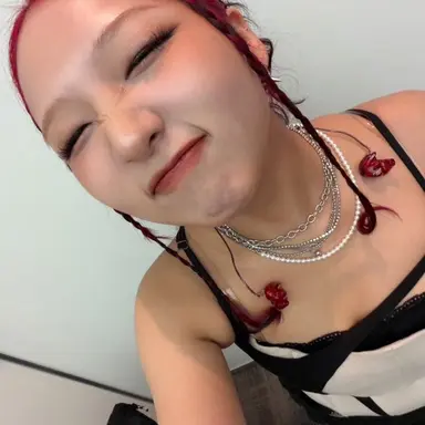 Profile image of CHIKA