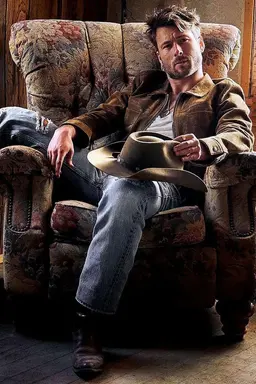 Profile image of Glen Powell