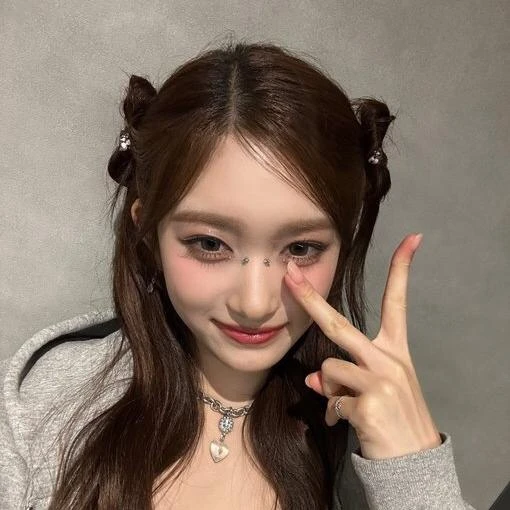 이현서(이서),(아이브막내)