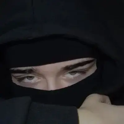 HarshCrow4967의 Ethan Vance