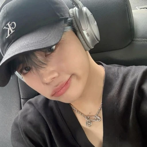 박건욱