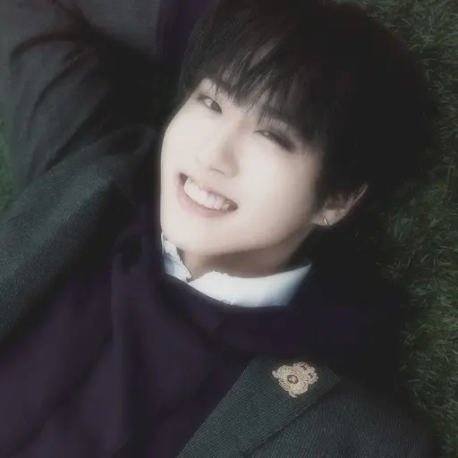 z.1xn_의 한지성