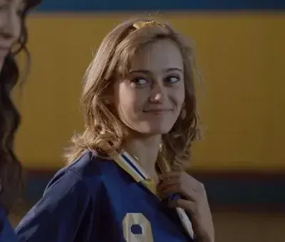 FrugalSale5046의 Brooke Miller