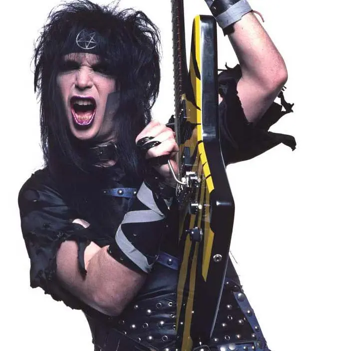 FluidSlab0389의 Mick Mars' Secret