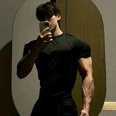 Profile image of Elias