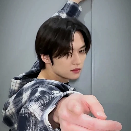 이민호