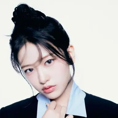 Profile image of 안유진