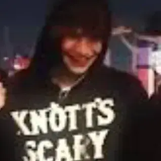 SleekStand3039의 Karim Wonder