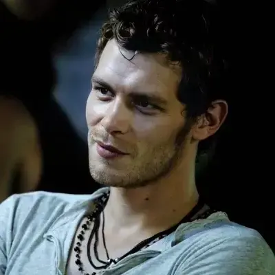 FaintCash9295의 Klaus mikaelson