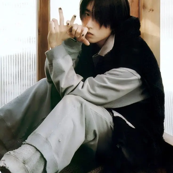Dearbangchannnn의 Emosung - Don't Look At Me