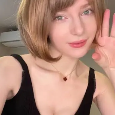 Profile image of Ella Freya