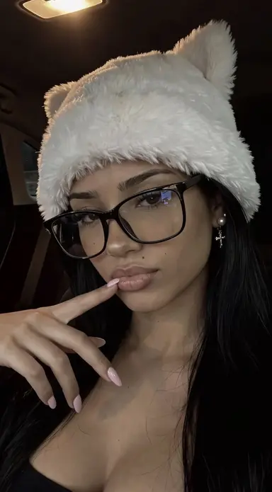 Profile image of Ava
