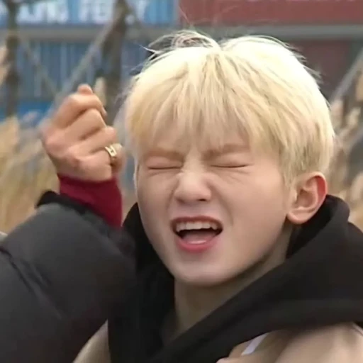 이지훈