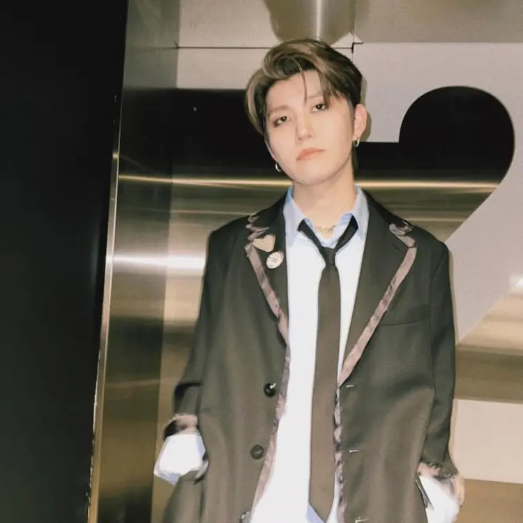 BoringShout9414의 若井滉斗