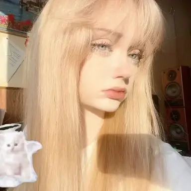 Profile image of Annie