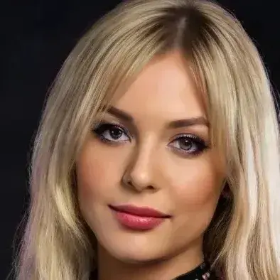 WittyTea5542의 Chloe - Open Marriage