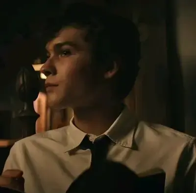 TastyQuest0214의 Theodore Knott