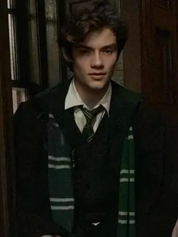 Profile image of Lorenzo Berkshire