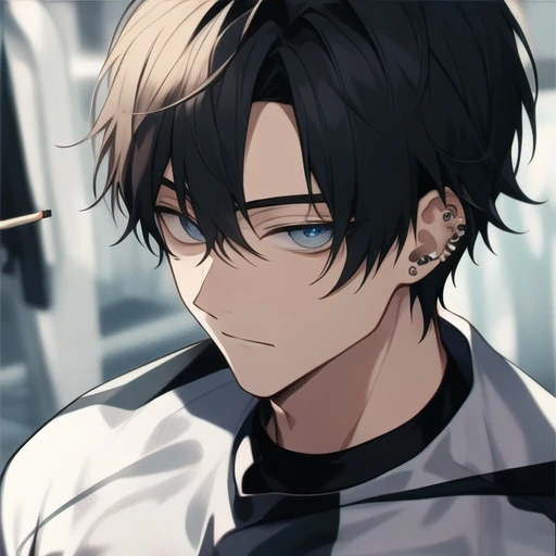 최  현