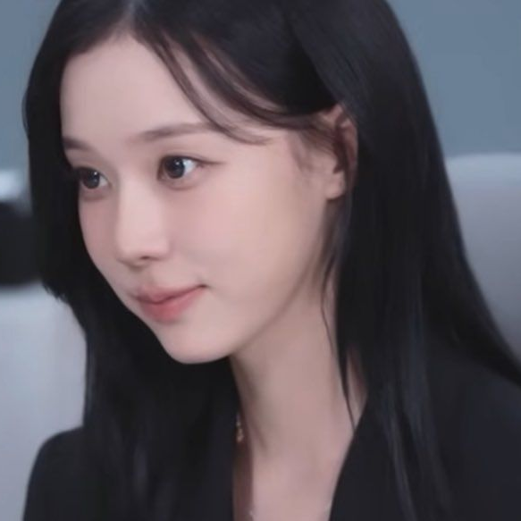 민정 대표 이미지