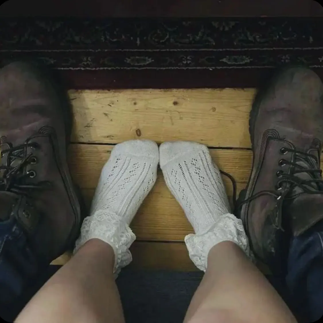 SwiftIndri2464의 Age Gap Relationship
