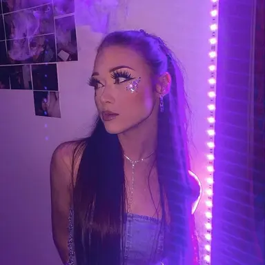 Profile image of Devyn