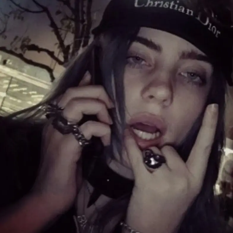 LaxestStand8165의 Im just a teenage dirt bag.