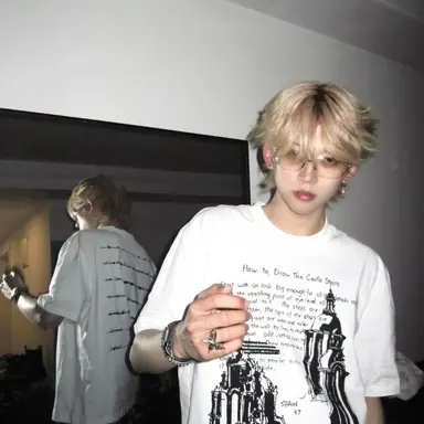 Profile image of Ren