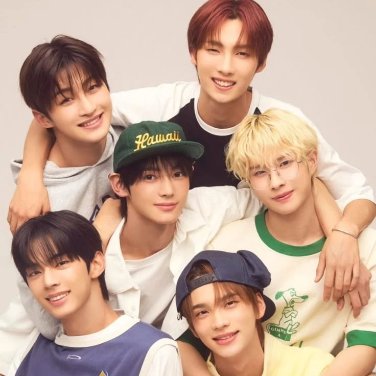 투어스