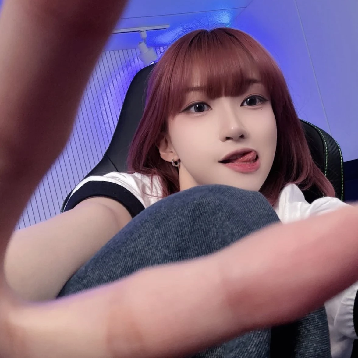 존잘무리에 존못남