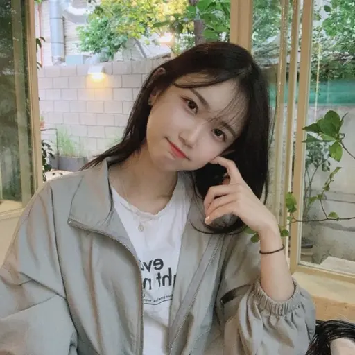 j542703902의 김봄