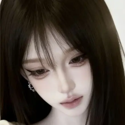 Levi_Armin_wife의 김고은