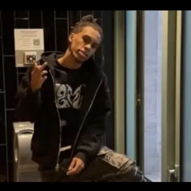 Profile image of omar